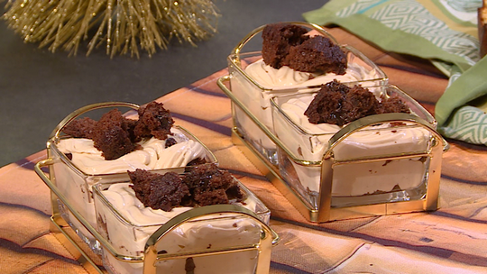 تحلية الكؤوس بالكراميل