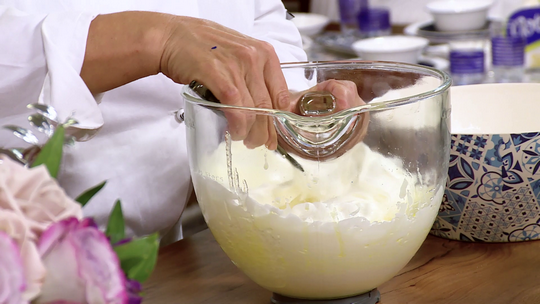 تيراميسو بالفواكه الحمراء