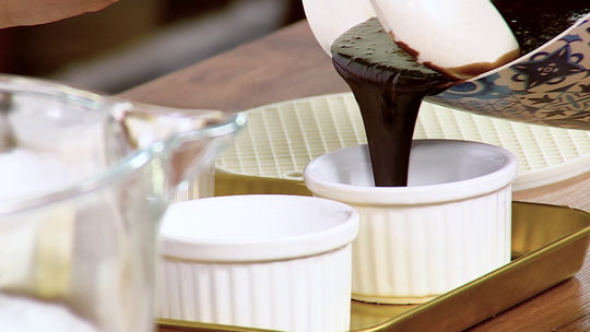 فوندو بالشوكولاطة