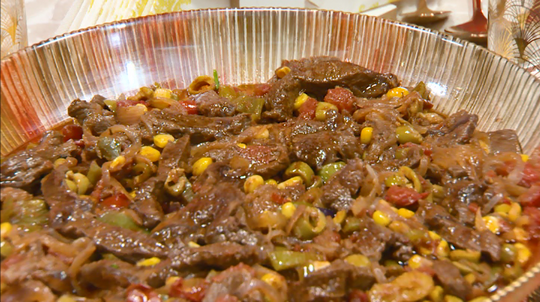 طبق مكسيكي بلحم البقر والزيتون