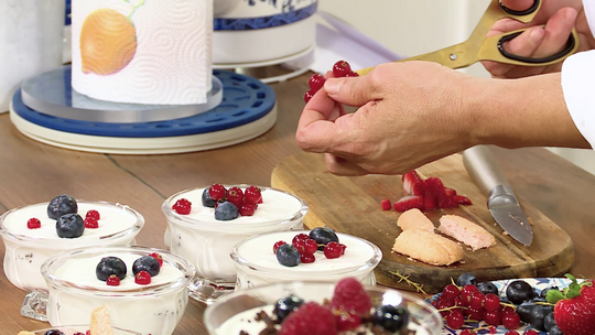 موس الشوكولاطة البيضاء والكرامبل