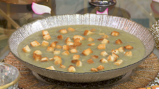 حساء البصل على الطريقة اللبنانية
