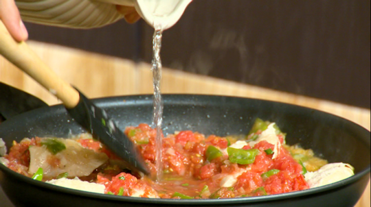 أرز بصلصة الدجاج