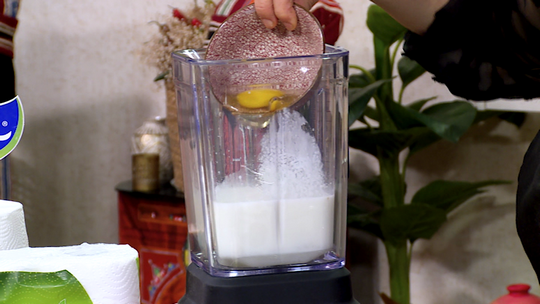 فلان بالبرقوق المجفف (Far breton)