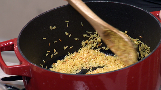 تليتلي بالدجاج والفطر