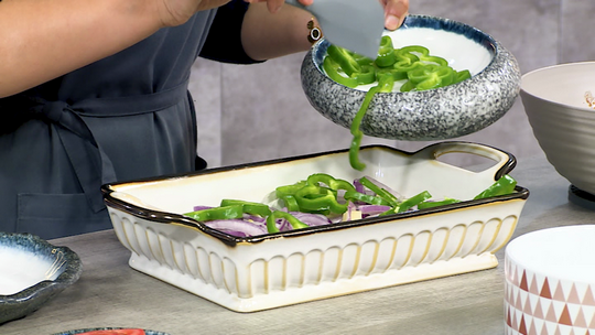 طاجين الدجاج بالخضر