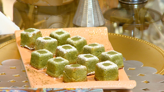 غريبية الفستق