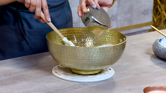 غريبية الفستق