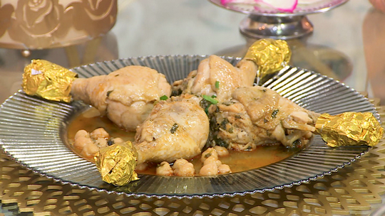 طبق الدجاج بالحمص