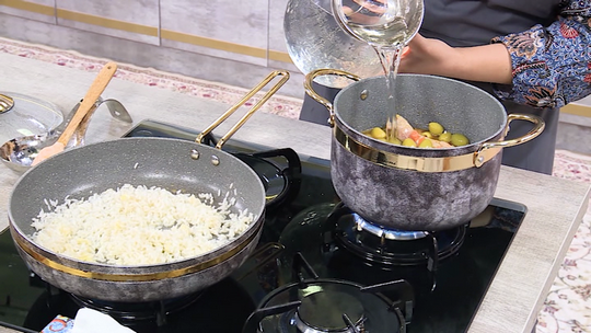 أرز بالدجاج والزيتون