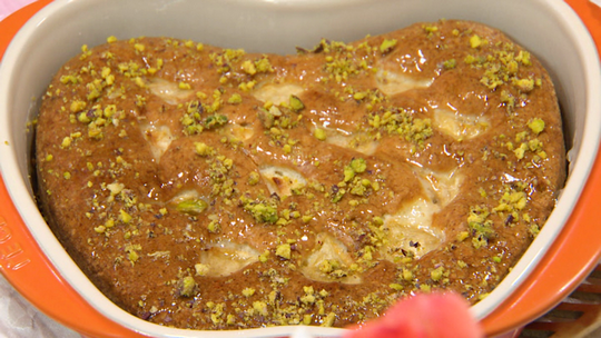 كيك عائلي بالتفاح