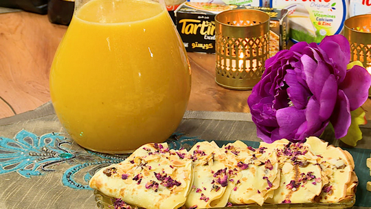 عصير سموثي بالبرتقال والموز