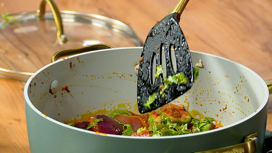 شوربة العدس الأحمر