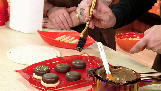 حلوى بريستيج بالشوكولاطة