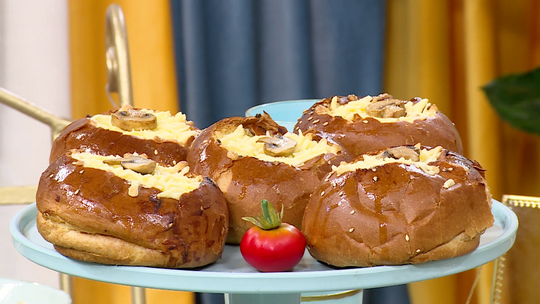 خبز محشي بالدجاج والفطر