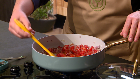 مقبلة بالخبز اليابس