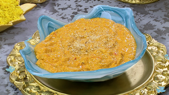 طبق الدجاج بالزبدة الهندي