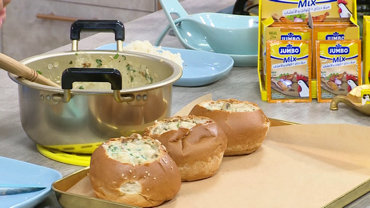 خبز محشي بالدجاج والفطر