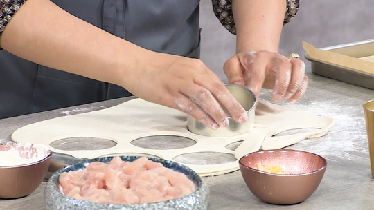 فولوفون بالدجاج والكريمة