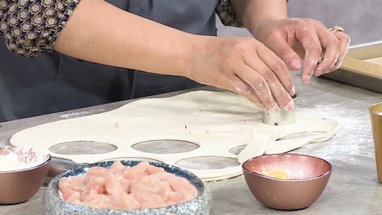 فولوفون بالدجاج والكريمة