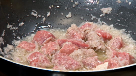 لابايلا (La paella)