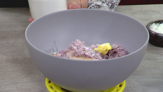 كسكس بالمرقة البيضاء