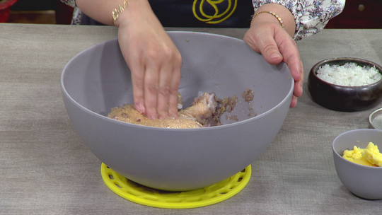 كسكس بالمرقة البيضاء