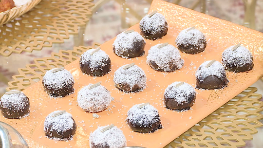 حلوى بذوق البرتقال والشوكولاطة