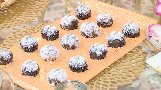 حلوى بذوق البرتقال والشوكولاطة