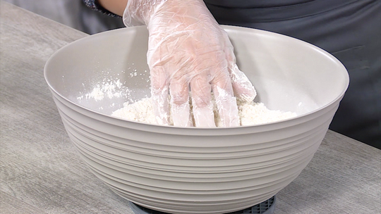 حلوى بالجلجلان والعسل