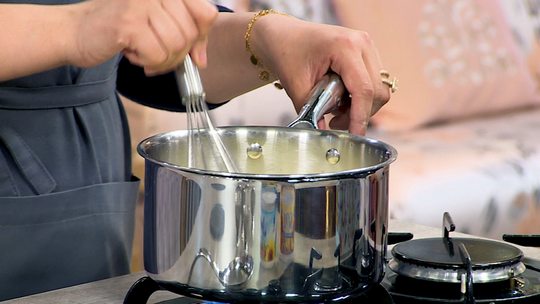 كؤوس بكريمة الليمون والقطايف