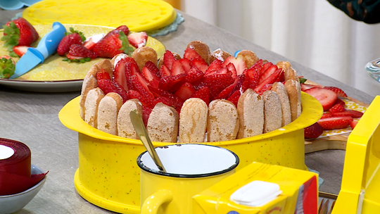 تيراميسو بالفراولة