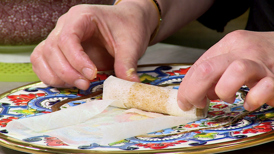 سيقار بالمشمش المجفف واللوز