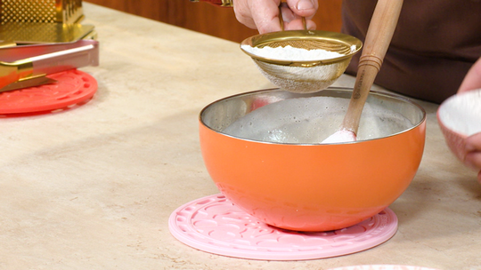 كيك عائلي بالتفاح