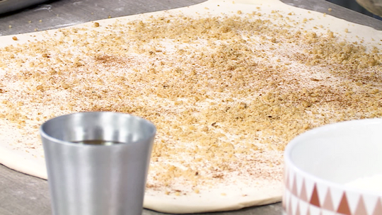 حلوى بالعجينة المورقة