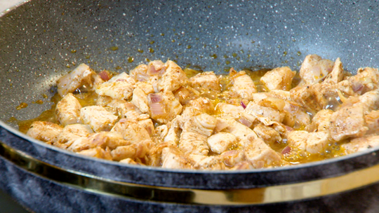 فطيرة محشية بالدجاج